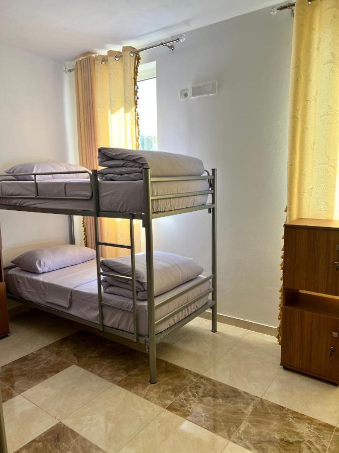 North Star Hostel Shkodër Esterno foto