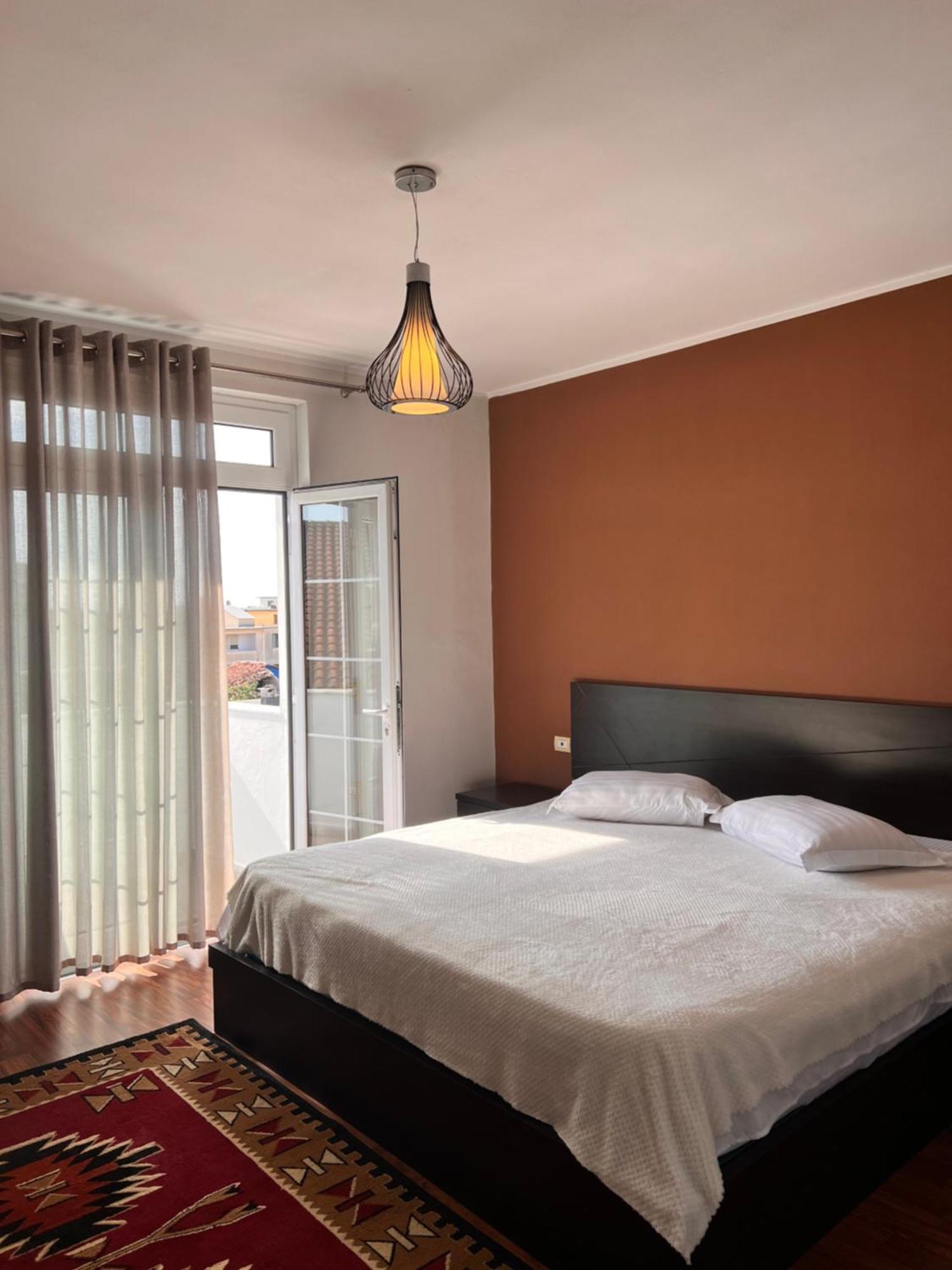 North Star Hostel Shkodër Esterno foto
